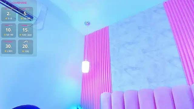 Snapshot of ArianaRougee chatting on 07/15/26, 04:18 ArianaRougee online show from 07/15/26, 04:18
