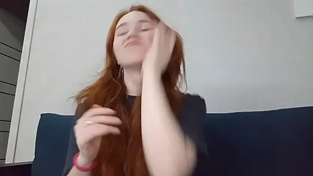 Snapshot of DizzyRina chatting on 03/13/26, 03:18 DizzyRina online show from 03/13/26, 03:18