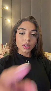 Snapshot of AnnyVega__ chatting on 05/15/26, 08:27 AnnyVega online show from 05/15/26, 08:27