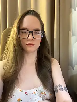 Snapshot of DivaAurumX chatting on 02/26/26, 07:46 DivaAurumX online show from 02/26/26, 07:46