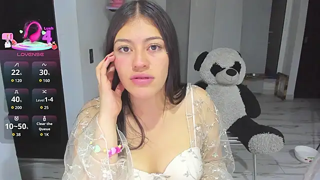 LovelyLoren333 online show from 02/25/26, 02:10