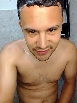 Snapshot of Ferrandiz23 chatting on 03/02/26, 05:08 Ferrandiz23 online show from 03/02/26, 05:08