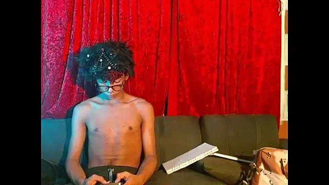 Snapshot of Billie_Turneer chatting on 02/27/26, 06:24 Billie Turneer online show from 02/27/26, 06:24