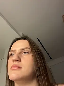 Snapshot of UnholyAmy chatting on 04/03/26, 06:17 UnholyAmy online show from 04/03/26, 06:17