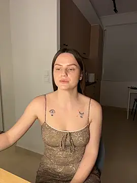 Snapshot of UnholyAmy chatting on 04/18/26, 07:07 UnholyAmy online show from 04/18/26, 07:07