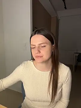 Snapshot of UnholyAmy chatting on 04/23/26, 06:43 UnholyAmy online show from 04/23/26, 06:43