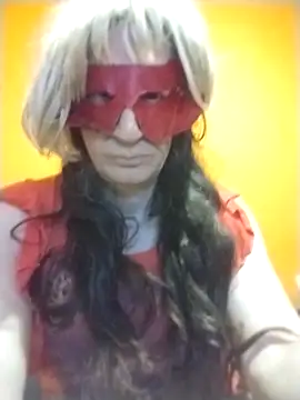 Snapshot of pursy5423 chatting on 02/25/26, 12:31 pursy5423 online show from 02/25/26, 12:31