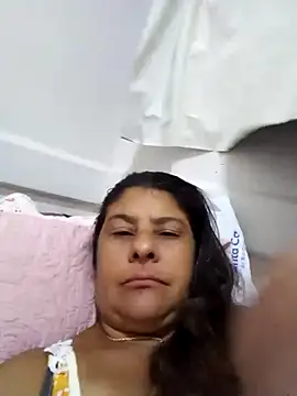 Snapshot of aquarianamascarada17 chatting on 03/02/26, 02:36 aquarianamascarada17 online show from 03/02/26, 02:36