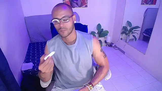 Snapshot of Rokko_tgn chatting on 03/09/26, 06:23 Rokko tgn online show from 03/09/26, 06:23