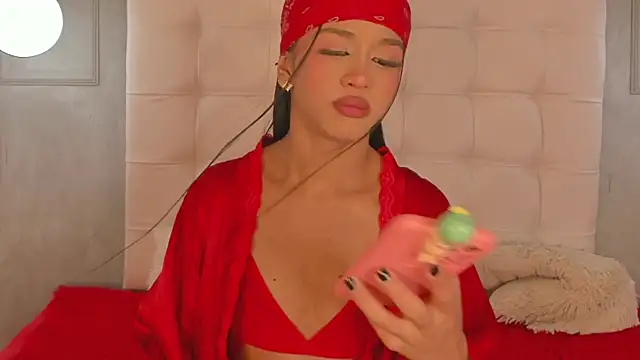 im aliisson online show from 03/18/26, 06:05