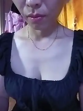 Snapshot of hd_love69 chatting on 06/18/26, 10:52 hd love69 online show from 06/18/26, 10:52