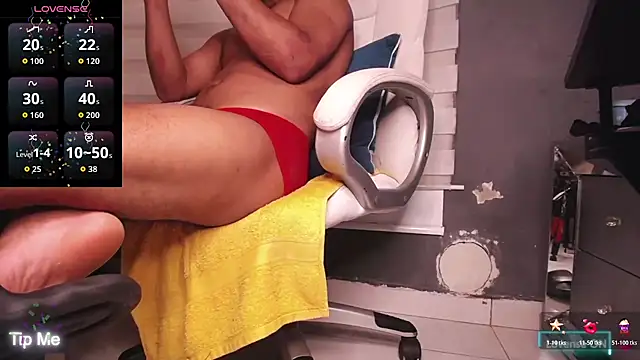 Snapshot of dirty_27cms chatting on 11/27/25, 04:31 dirty 27cms online show from 11/27/25, 04:31