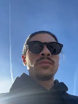 Snapshot of siosa2323 chatting on 02/26/26, 08:57 siosa2323 online show from 02/26/26, 08:57