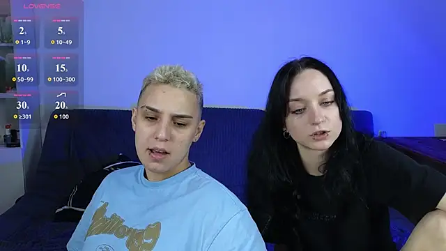 LuxuryLoverss online show from 05/22/26, 12:33