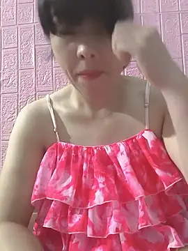 Snapshot of juicy-milu chatting on 07/01/26, 01:45 juicy-milu online show from 07/01/26, 01:45