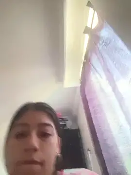 Snapshot of Sexy_mia_outdoors chatting on 03/15/26, 08:04 Sexy mia outdoors online show from 03/15/26, 08:04