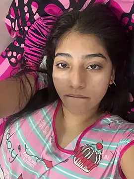 Snapshot of Sexy_mia_outdoors chatting on 04/22/26, 07:33 Sexy mia outdoors online show from 04/22/26, 07:33