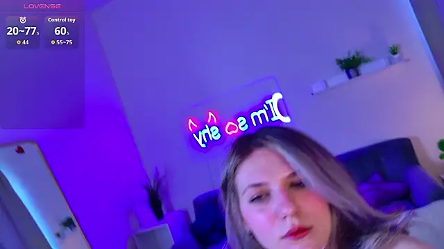 Snapshot of lychee_chan chatting on 03/28/26, 01:11 lychee chan online show from 03/28/26, 01:11