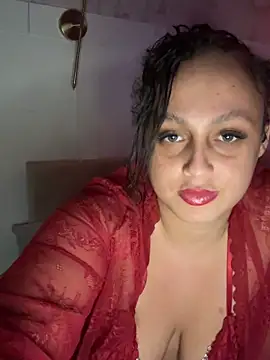 Snapshot of mayawesttt chatting on 03/31/26, 10:10 mayawesttt online show from 03/31/26, 10:10