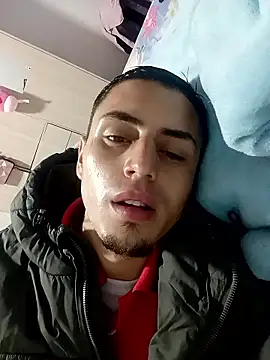 Snapshot of Cristianramos199 chatting on 03/03/26, 01:56 Cristianramos199 online show from 03/03/26, 01:56