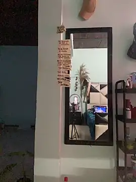 AnelimDagota  online show from 04/17/26, 11:57