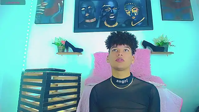 Sebastian -D online show from 04/05/26, 05:48