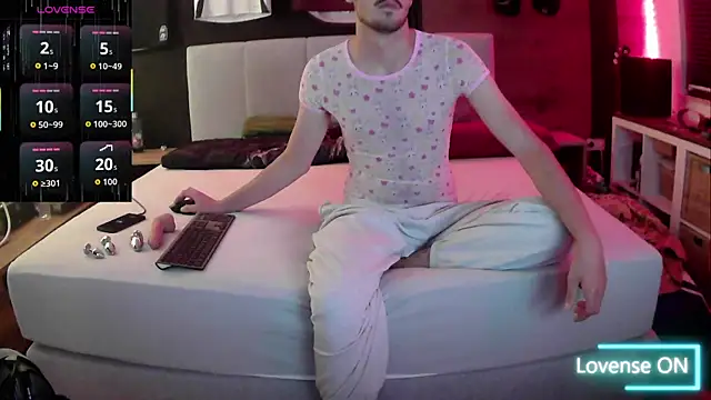 shyboylovesyou online show from 05/08/26, 07:08