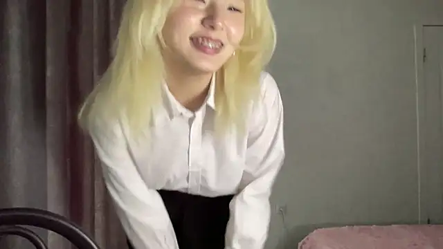 minnie joy online show from 02/25/26, 10:14