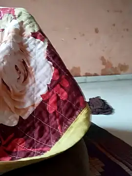 Snapshot of horny_boy_45 chatting on 03/08/26, 02:04 horny boy 45 online show from 03/08/26, 02:04