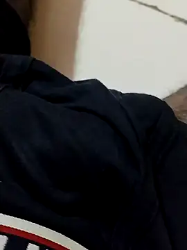 Snapshot of horny_boy_45 chatting on 03/24/26, 06:13 horny boy 45 online show from 03/24/26, 06:13