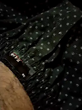 Snapshot of horny_boy_45 chatting on 04/25/26, 06:27 horny boy 45 online show from 04/25/26, 06:27