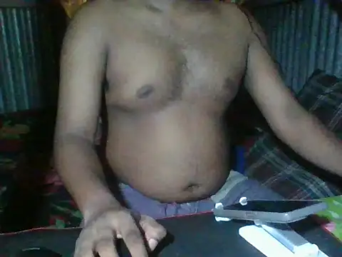 Snapshot of BestDick2910 chatting on 04/16/26, 09:43 BestDick2910 online show from 04/16/26, 09:43