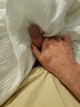 Snapshot of Kiffeur2Tn chatting on 03/19/26, 07:45 Kiffeur2Tn online show from 03/19/26, 07:45