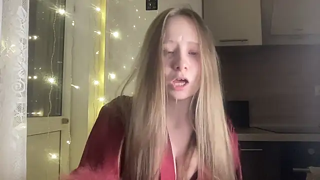 Snapshot of cutefoxieee chatting on 04/20/26, 09:16 cutefoxieee online show from 04/20/26, 09:16