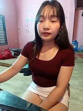 Myna5790 online show from 03/18/26, 11:30