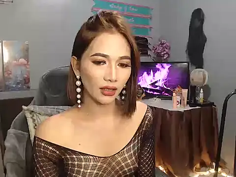 Snapshot of Demonsfuck chatting on 05/07/26, 11:37 Demonsfuck online show from 05/07/26, 11:37