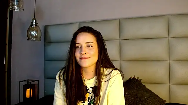 ashley-green- online show from 03/05/26, 01:23