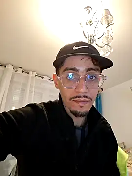 Snapshot of JestingSense chatting on 03/26/26, 08:36 JestingSense online show from 03/26/26, 08:36