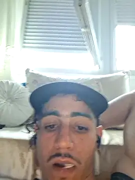 Snapshot of JestingSense chatting on 04/19/26, 06:10 JestingSense online show from 04/19/26, 06:10