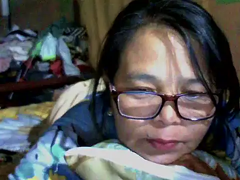 Snapshot of Flowerblossom123 chatting on 03/30/26, 08:21 Flowerblossom123 online show from 03/30/26, 08:21