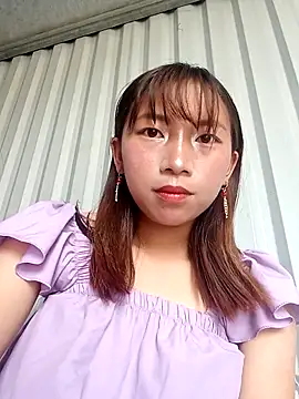 Snapshot of Xuka-xx chatting on 04/11/26, 01:54 Xuka-xx online show from 04/11/26, 01:54