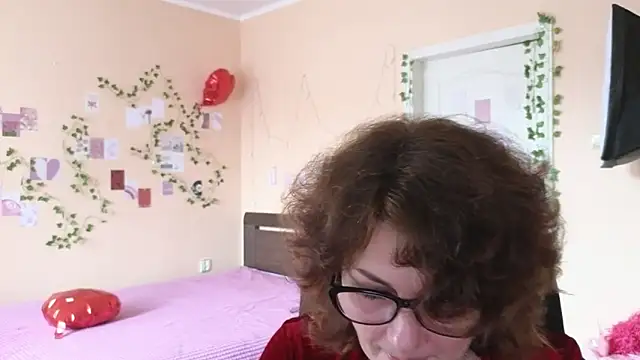 Snapshot of Miss_Amberr chatting on 04/14/26, 04:51 Miss Amberr online show from 04/14/26, 04:51