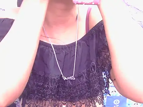 Snapshot of Aayesha-queen chatting on 04/18/26, 03:43 Aayesha-queen online show from 04/18/26, 03:43