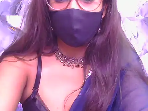 Snapshot of Aayesha-queen chatting on 05/03/26, 04:18 Aayesha-queen online show from 05/03/26, 04:18