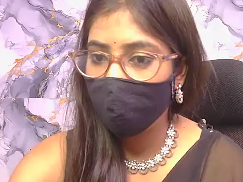Snapshot of Aayesha-queen chatting on 06/05/26, 06:52 Aayesha-queen online show from 06/05/26, 06:52