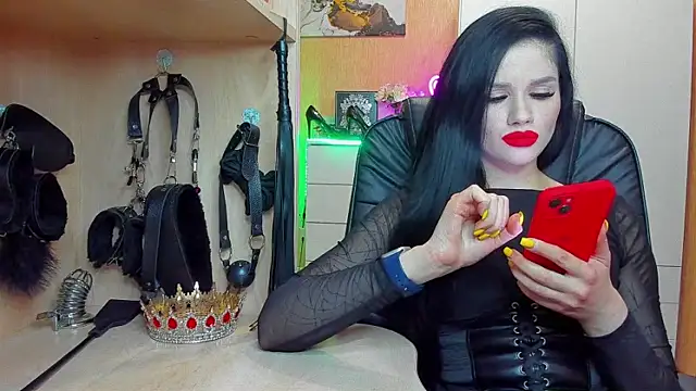 KristiTopxx online show from 11/08/25, 08:51