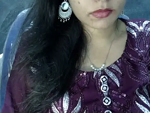 Neha Sharma2 online show from 03/17/26, 11:46