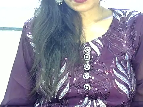 Snapshot of Neha_Sharma2 chatting on 05/04/26, 11:17 Neha Sharma2 online show from 05/04/26, 11:17