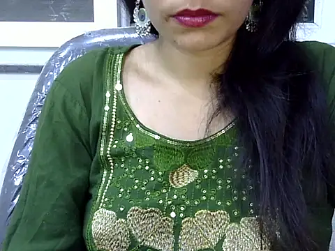 Snapshot of Neha_Sharma2 chatting on 05/07/26, 02:33 Neha Sharma2 online show from 05/07/26, 02:33