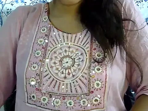 Snapshot of Neha_Sharma2 chatting on 06/01/26, 12:07 Neha Sharma2 online show from 06/01/26, 12:07